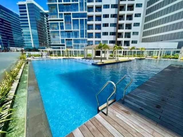 Ferienwohnung Modern And Cozy One Manchester Place In Mactan Newtown Lapu-Lapu City Exterior foto